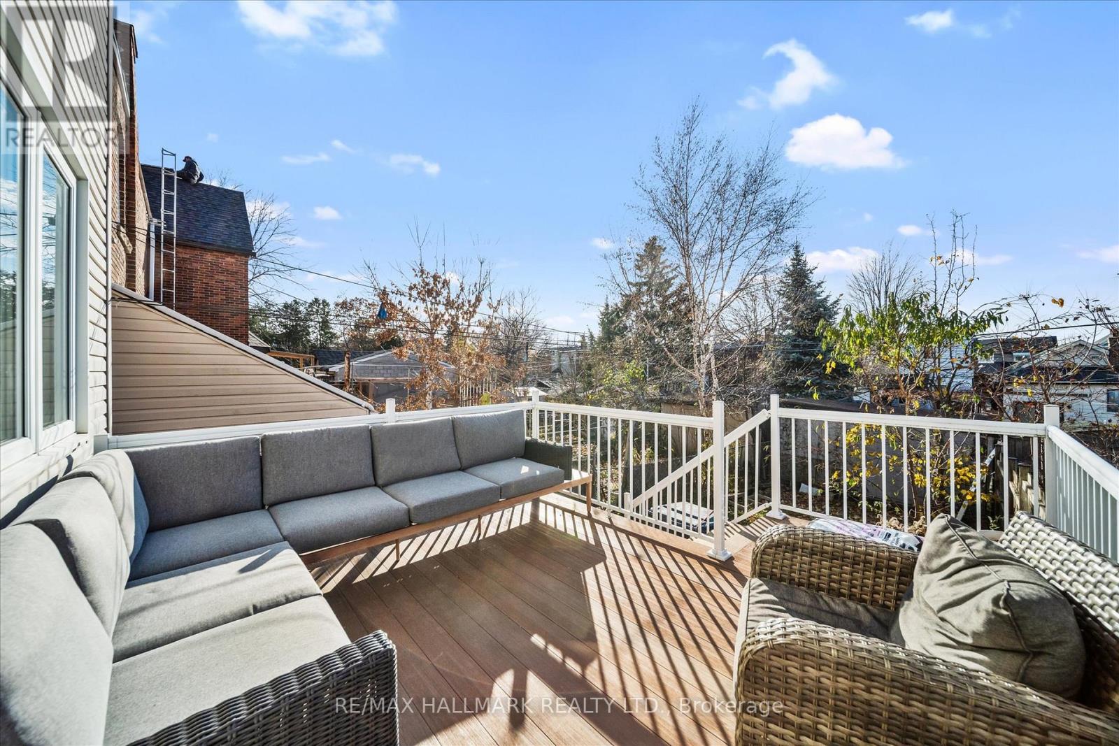 160 Silverthorn Avenue, Toronto, Ontario  M6N 3K3 - Photo 36 - W12577382
