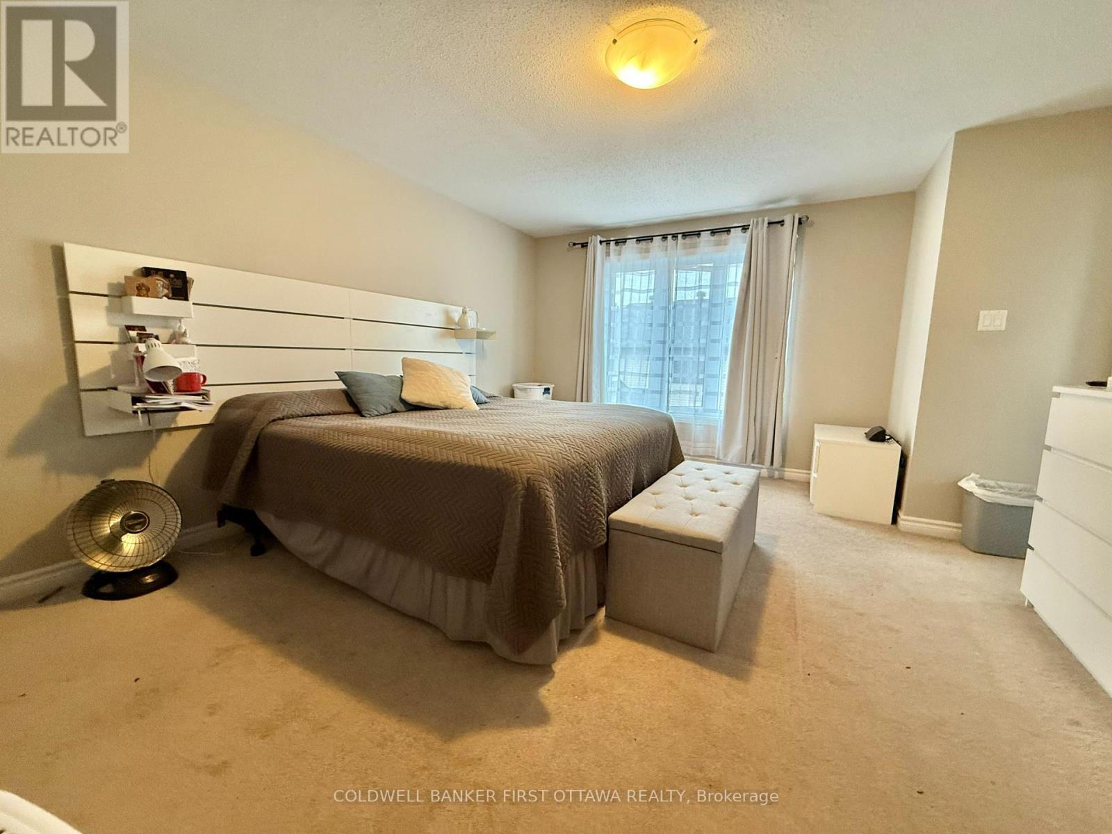 300 Tourmaline Crescent, Ottawa, Ontario  K2J 3T9 - Photo 10 - X12577398