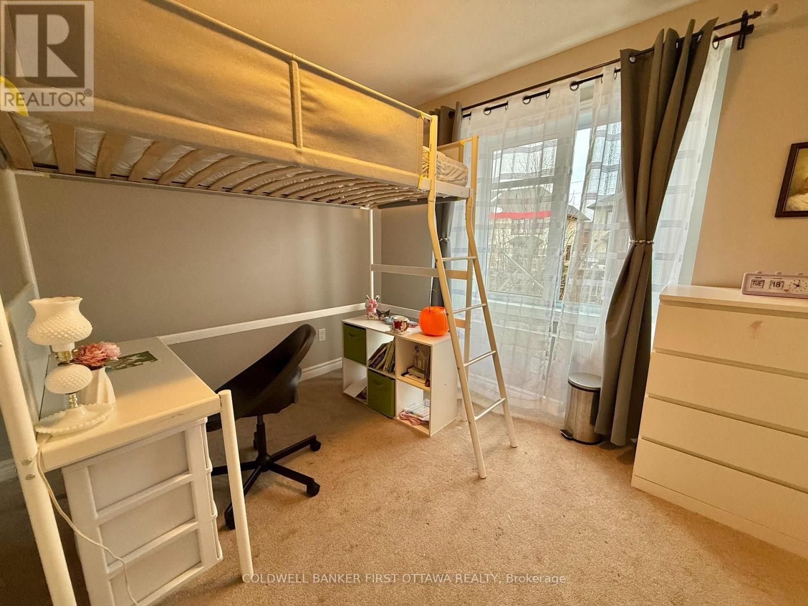 300 Tourmaline Crescent, Ottawa, Ontario  K2J 3T9 - Photo 15 - X12577398