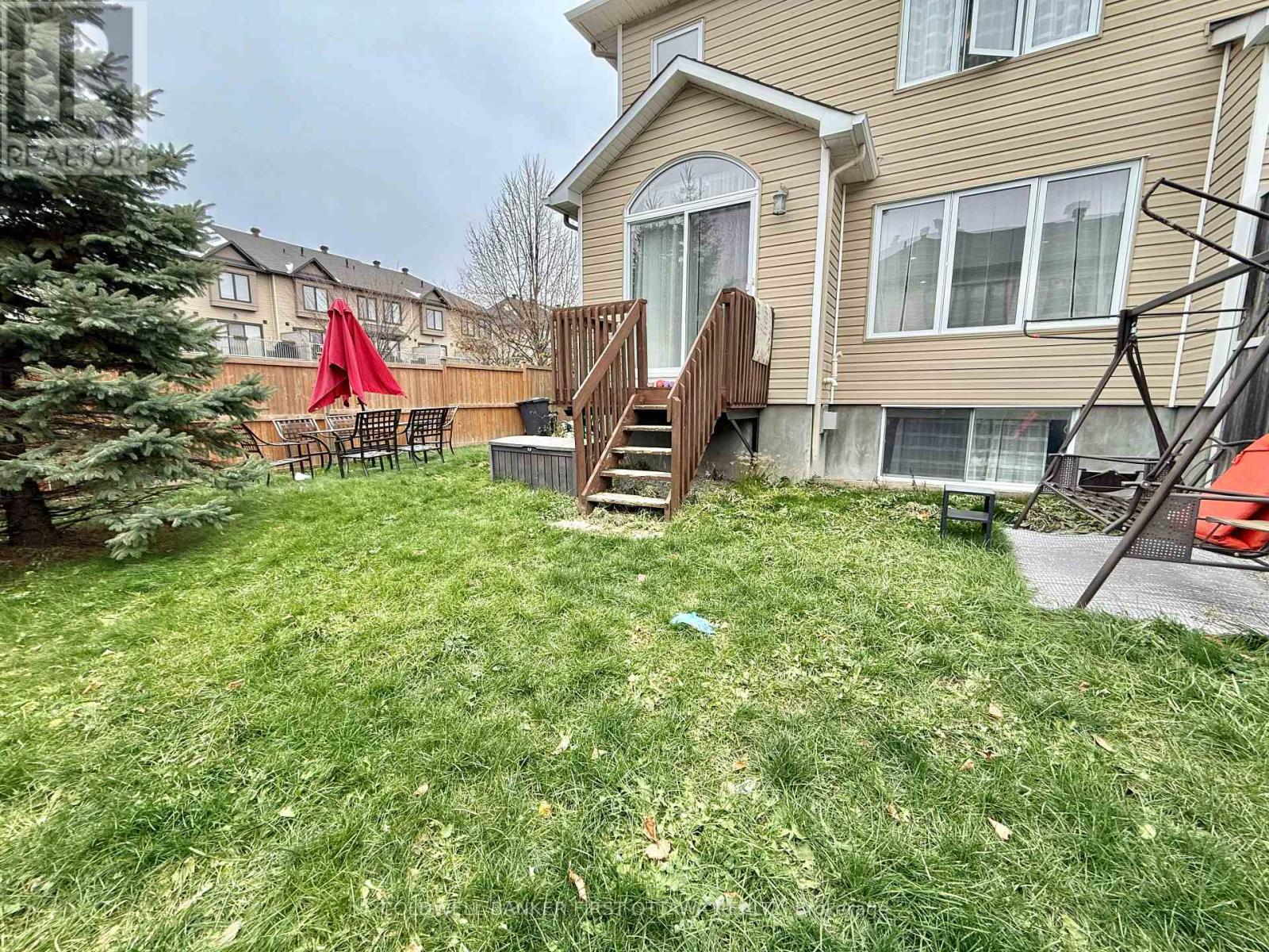 300 Tourmaline Crescent, Ottawa, Ontario  K2J 3T9 - Photo 17 - X12577398