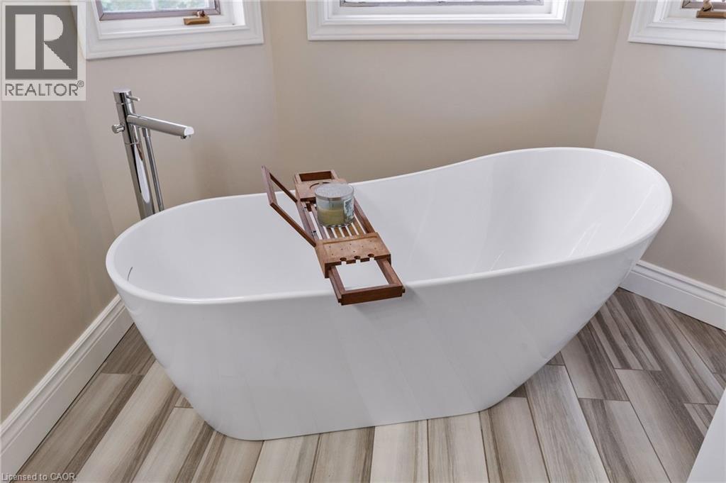 17 Kintyre Court, Caledonia, Ontario  N3W 1G8 - Photo 24 - 40763926