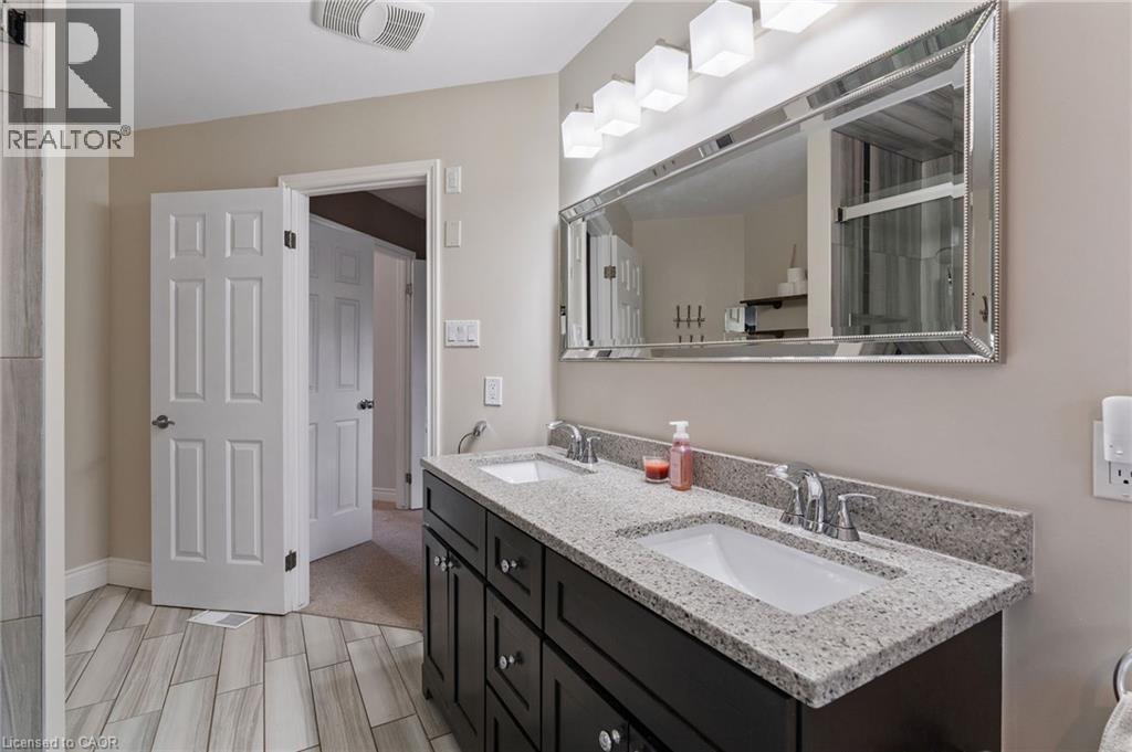 17 Kintyre Court, Caledonia, Ontario  N3W 1G8 - Photo 26 - 40763926