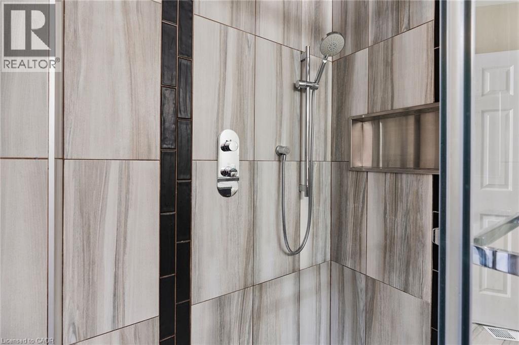 17 Kintyre Court, Caledonia, Ontario  N3W 1G8 - Photo 25 - 40763926