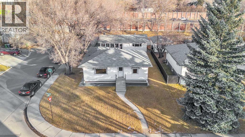722 24a Street Nw, Calgary, Alberta  T2N 2S4 - Photo 1 - A2270199
