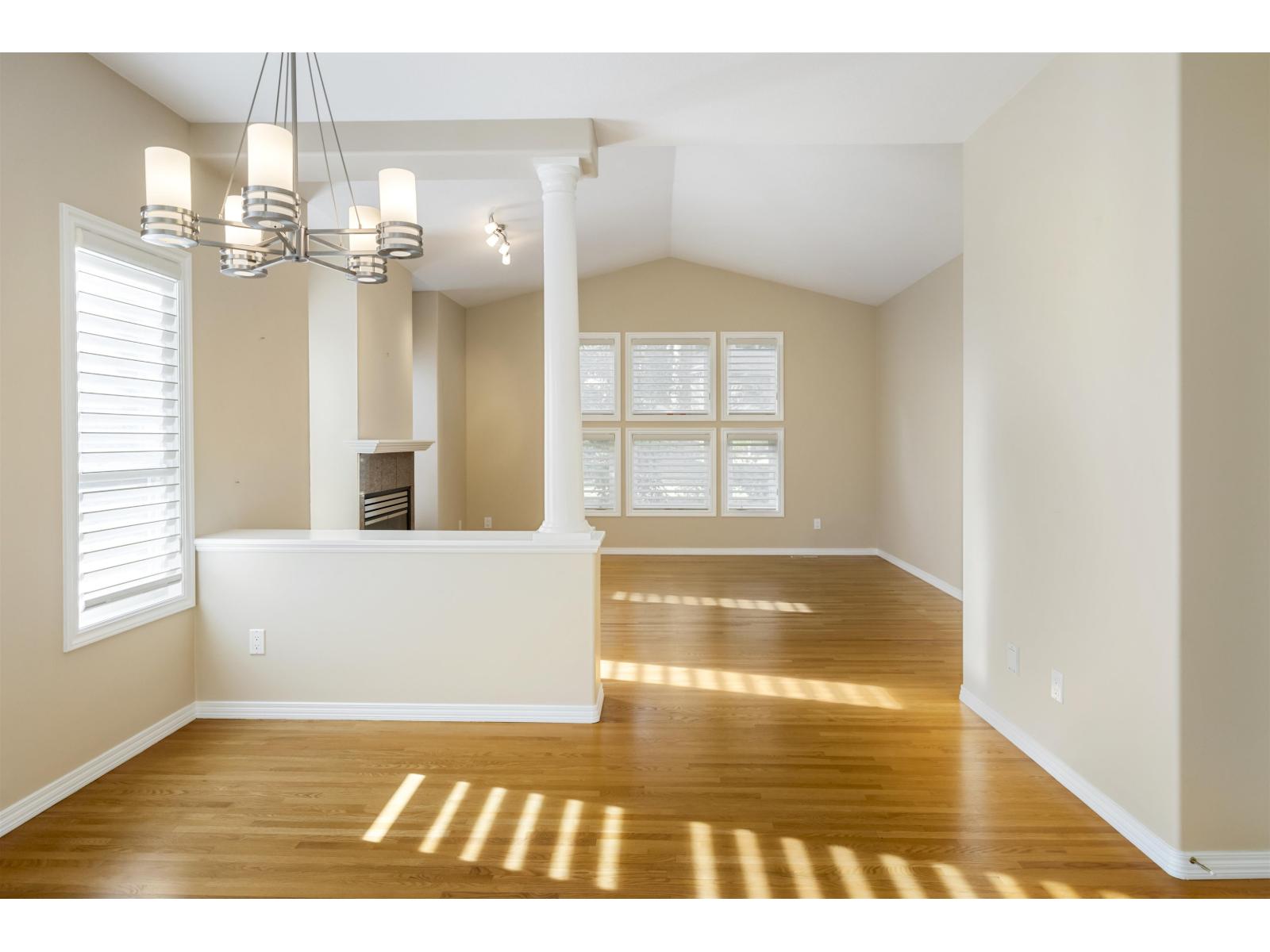 1 13911 16 Avenue, Surrey, British Columbia  V4A 1P8 - Photo 3 - R3062770