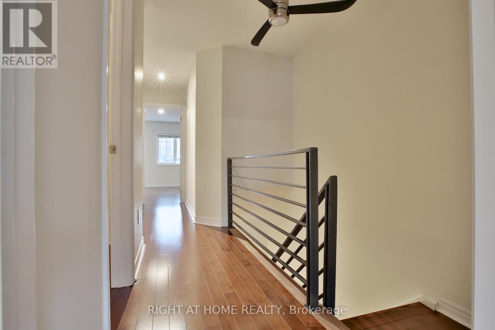 49 Natalie Place, Toronto, Ontario  M4M 3P6 - Photo 14 - E12577422