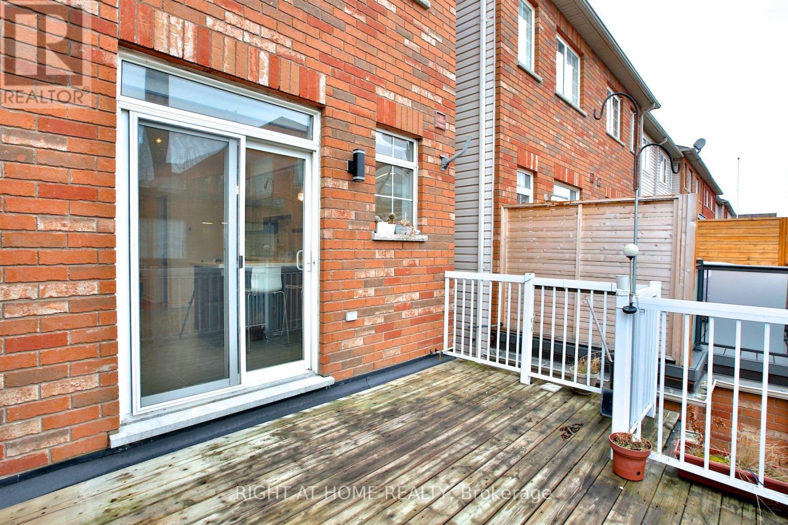 49 Natalie Place, Toronto, Ontario  M4M 3P6 - Photo 27 - E12577422