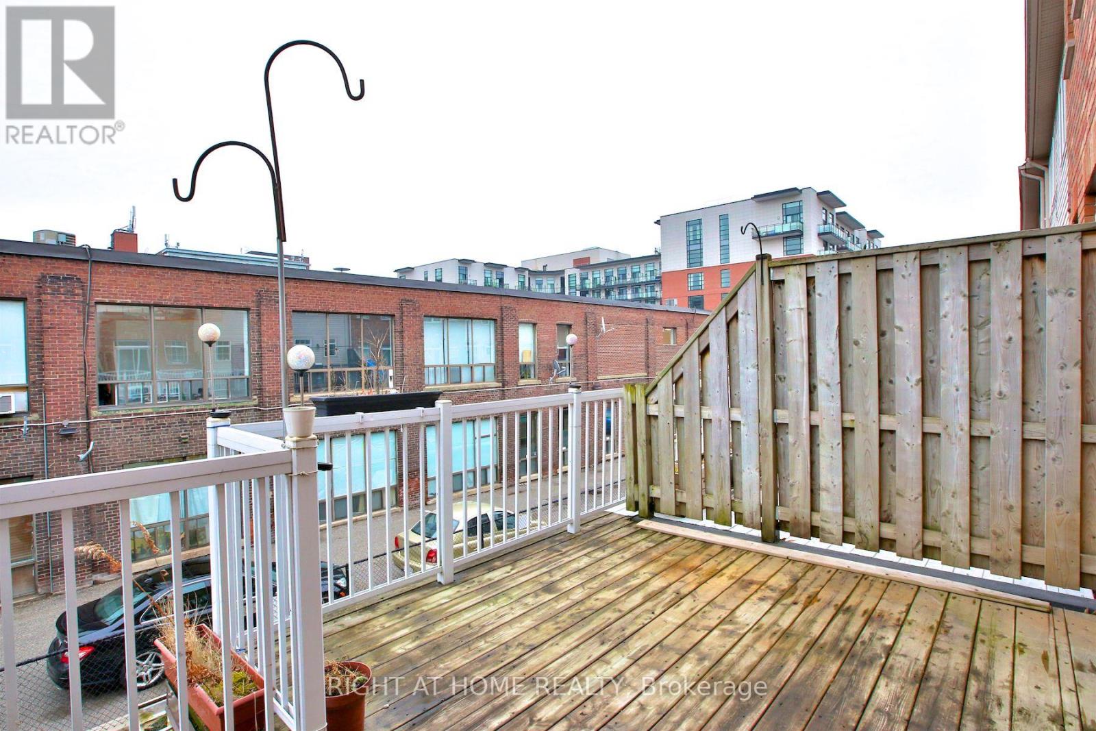 49 Natalie Place, Toronto, Ontario  M4M 3P6 - Photo 28 - E12577422