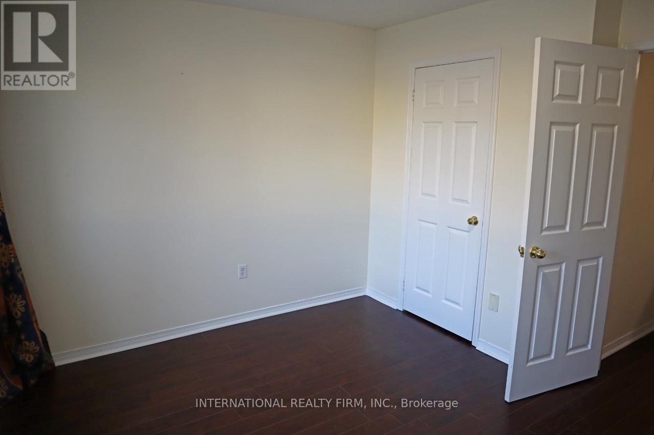 340 Flagstone Way, Newmarket, Ontario  L3X 2R8 - Photo 23 - N12577418