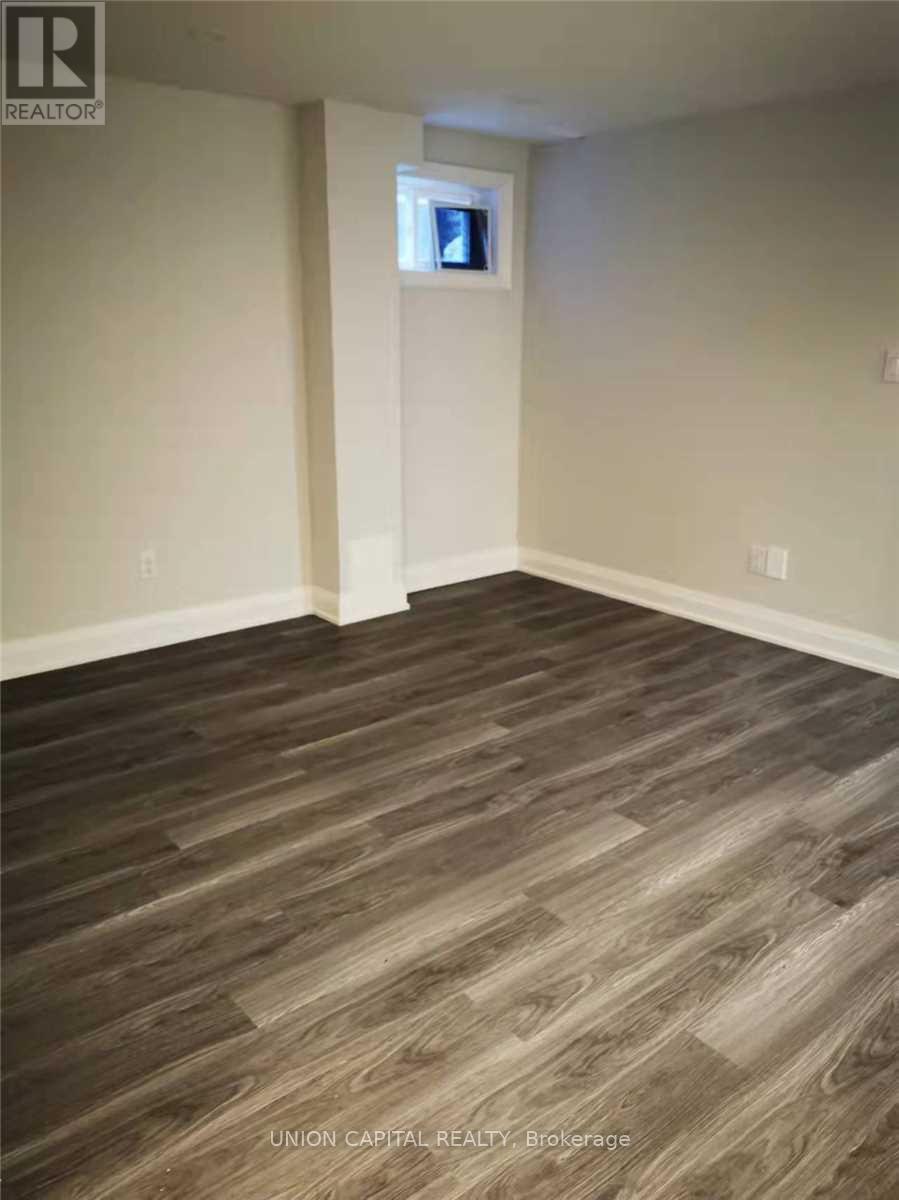 Lower - 121 Stargell Crescent, Markham, Ontario  L3P 4J8 - Photo 3 - N12577420