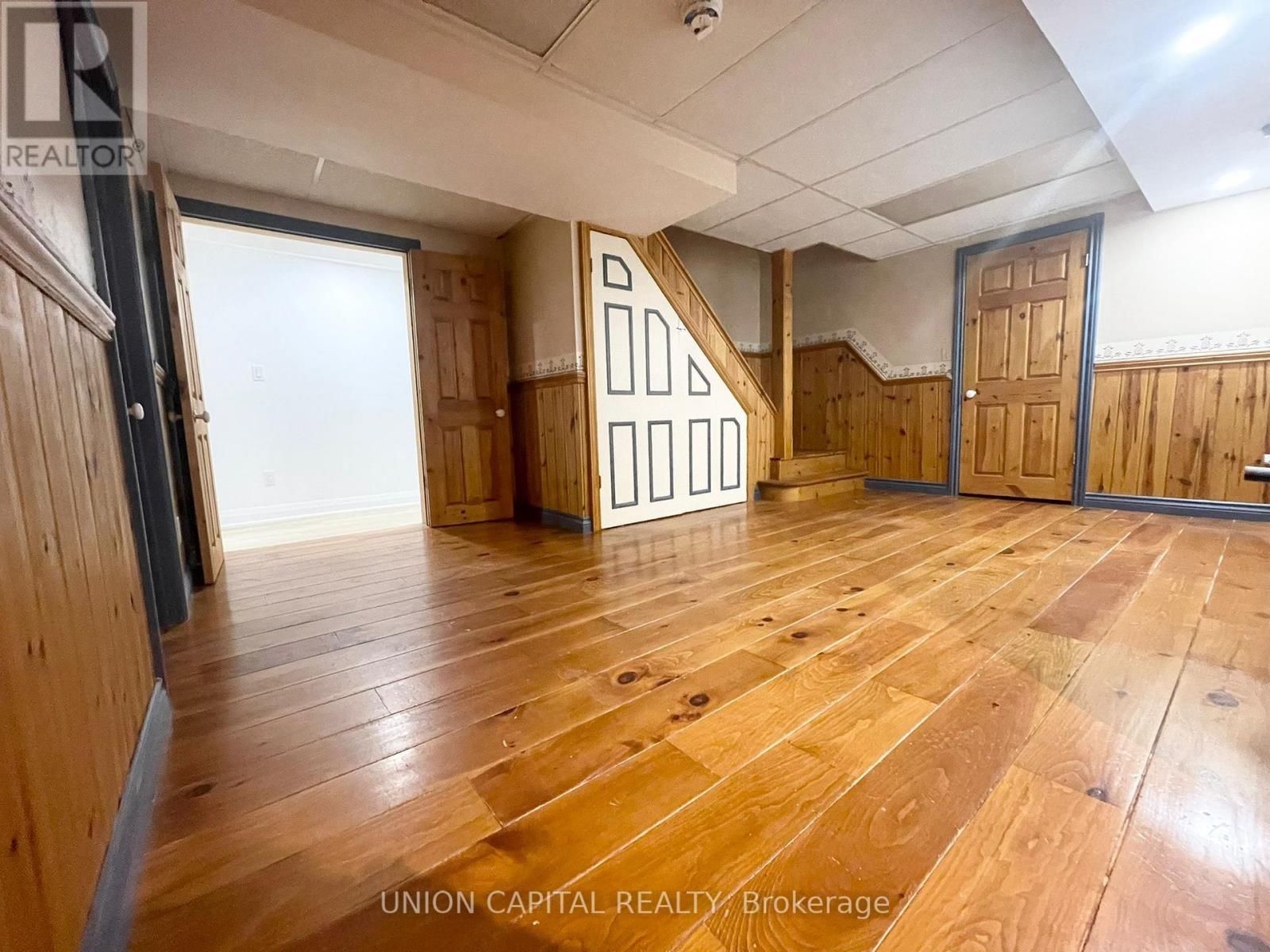 Lower - 3594 Upperdale Park, Mississauga, Ontario  L5L 3A6 - Photo 4 - W12577416