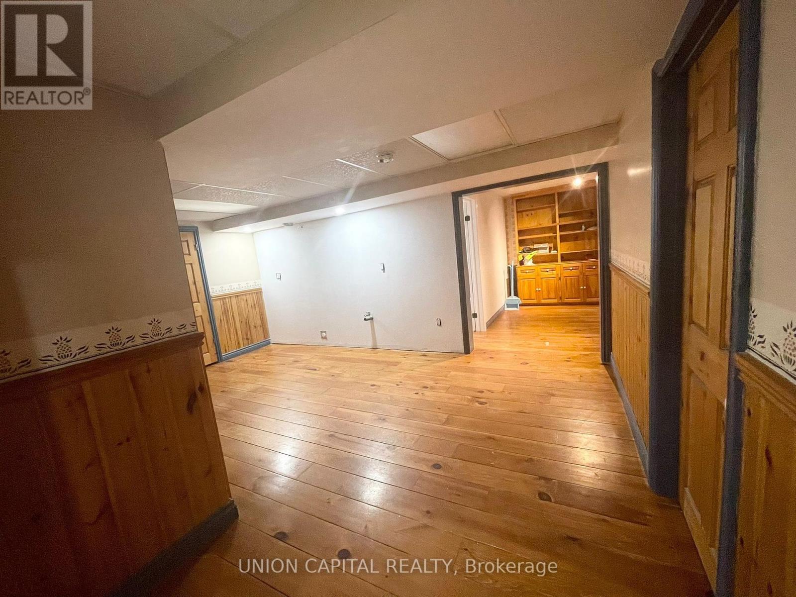 Lower - 3594 Upperdale Park, Mississauga, Ontario  L5L 3A6 - Photo 9 - W12577416