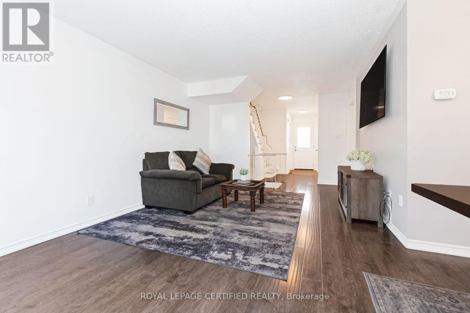 44 Village Court, Brampton, Ontario  L6W 1A6 - Photo 13 - W12577434