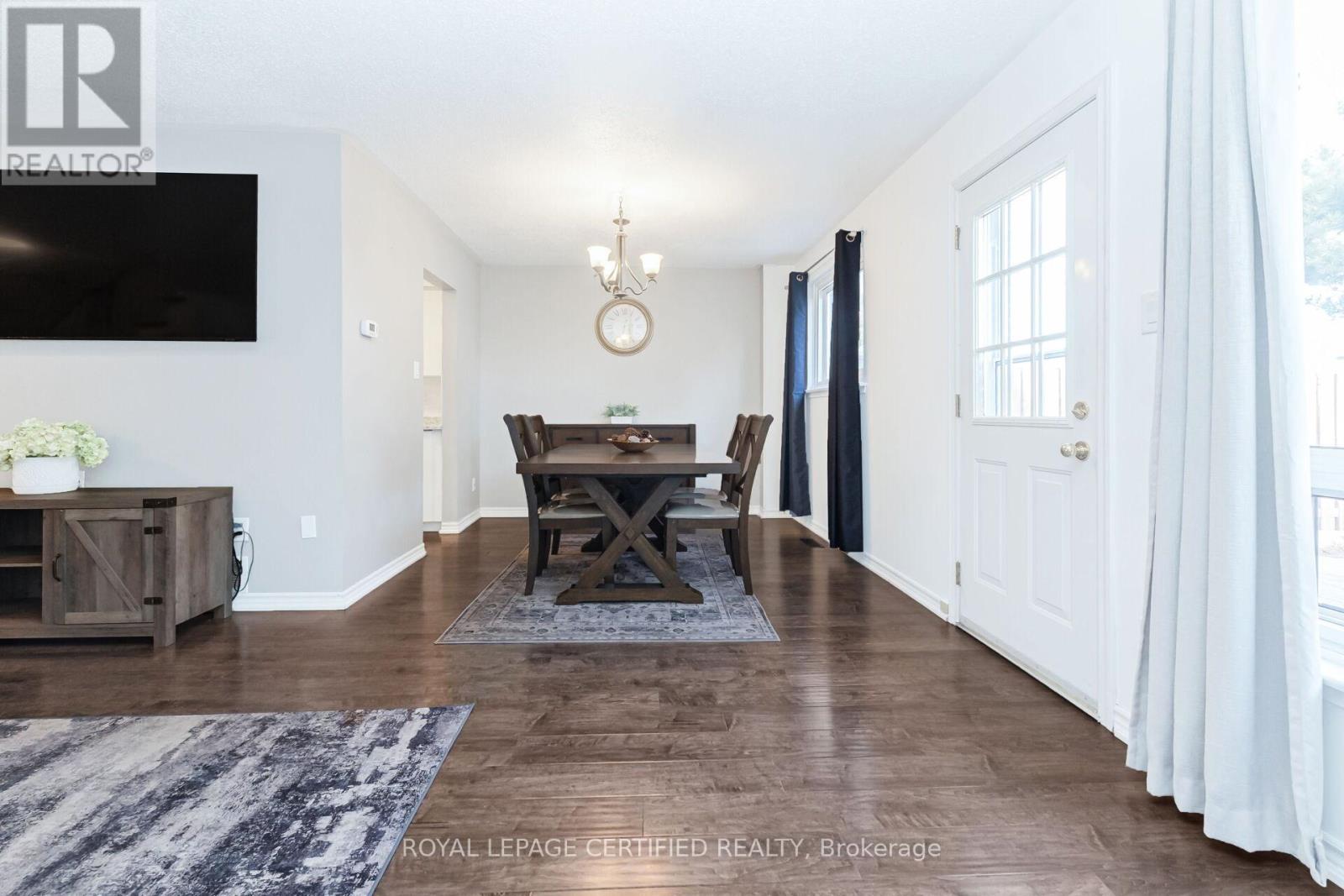 44 Village Court, Brampton, Ontario  L6W 1A6 - Photo 14 - W12577434