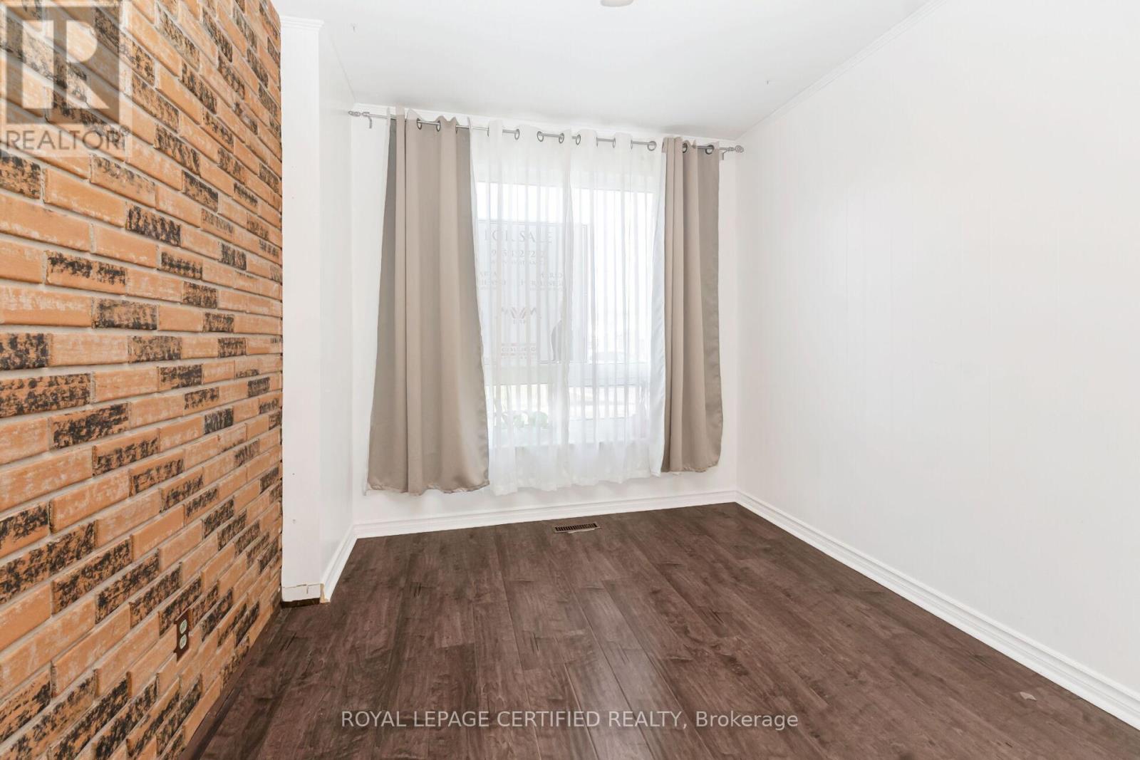 44 Village Court, Brampton, Ontario  L6W 1A6 - Photo 24 - W12577434