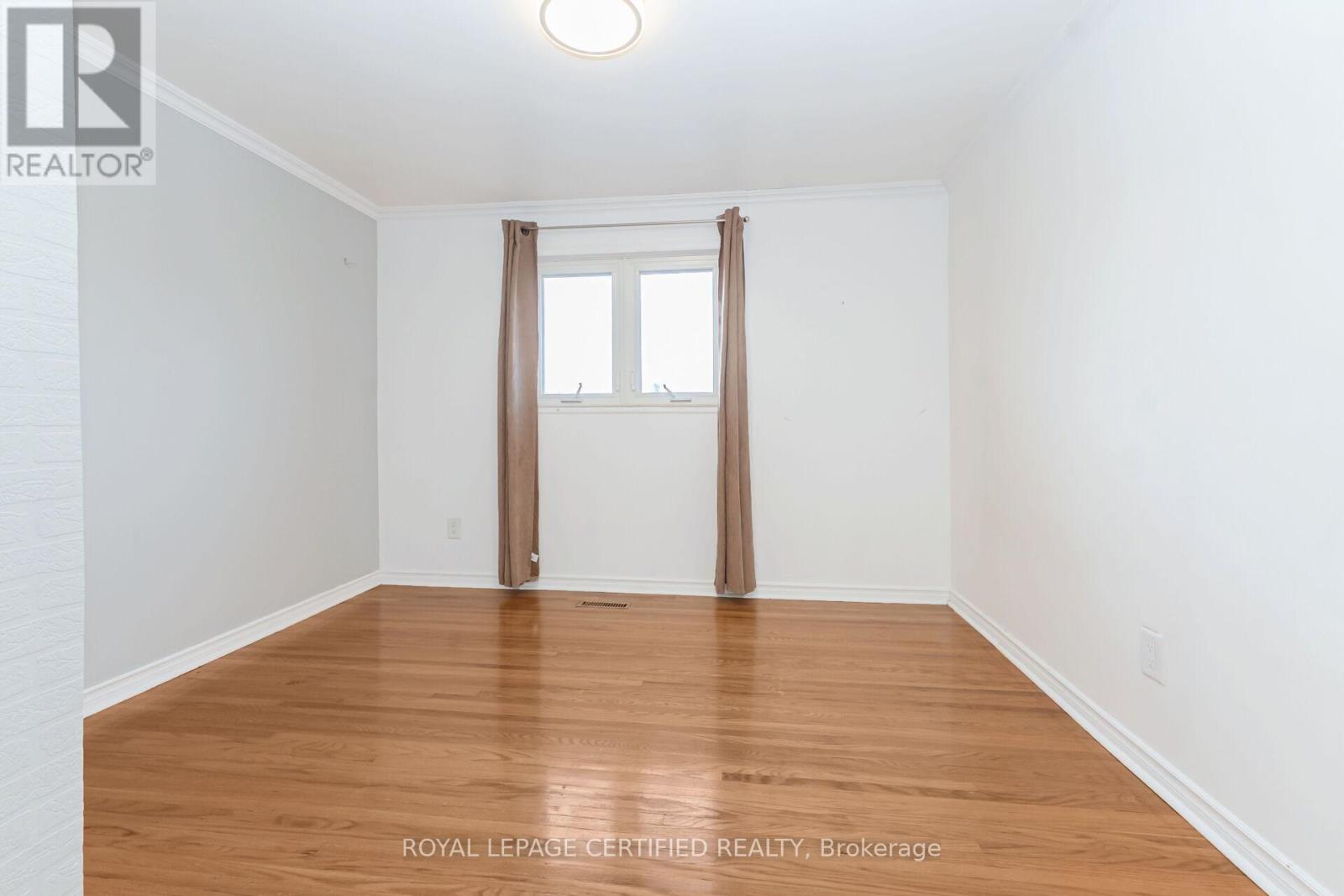 44 Village Court, Brampton, Ontario  L6W 1A6 - Photo 29 - W12577434