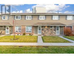 44 VILLAGE COURT, Brampton, Ontario