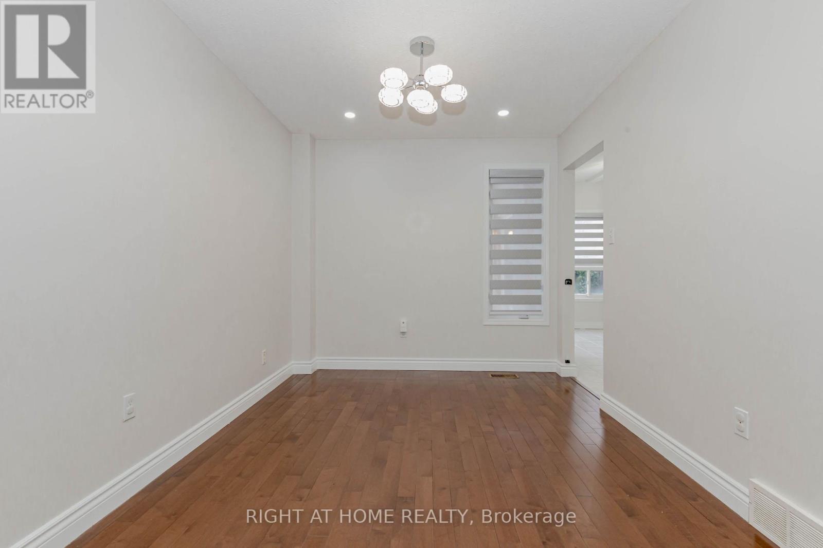 51 Hawkins Drive, Cambridge, Ontario  N1T 1Z7 - Photo 9 - X12577440