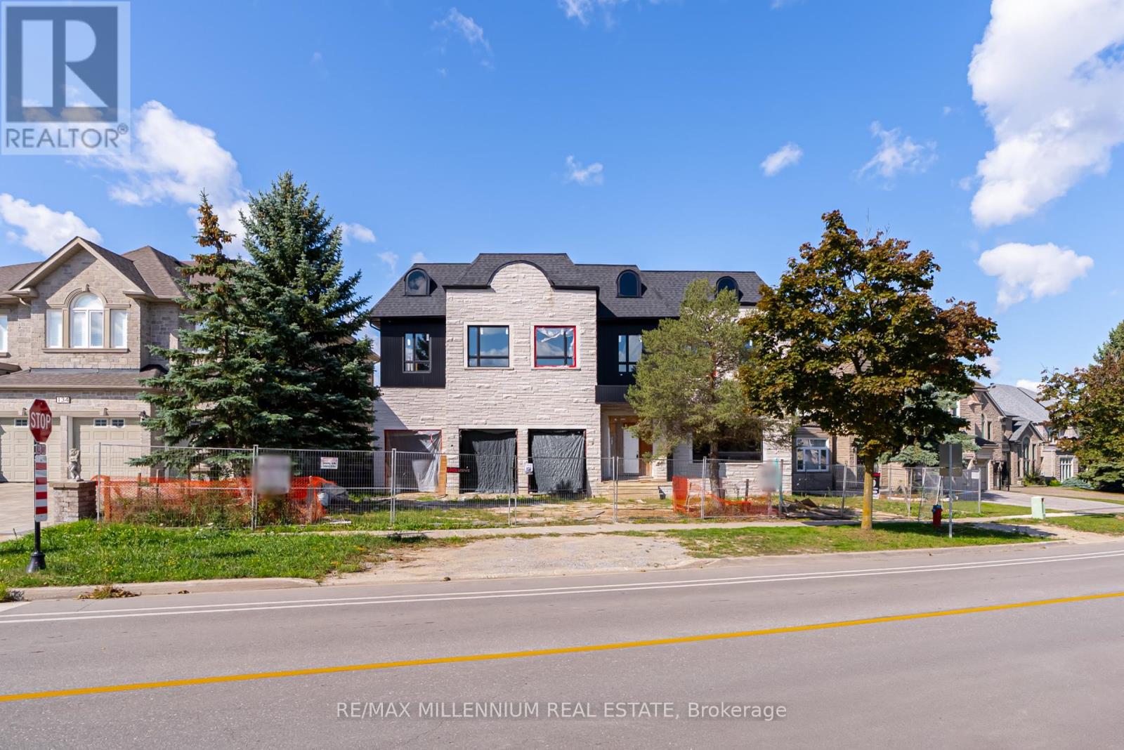 136 Boake Trail, Richmond Hill, Ontario  L4B 3V8 - Photo 6 - N12372013