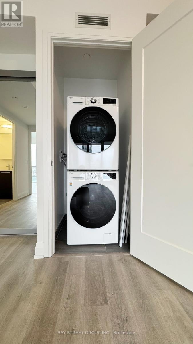 1011 - 65 Broadway Avenue, Toronto, Ontario M4P 1T9 - Photo 13 - C12577456