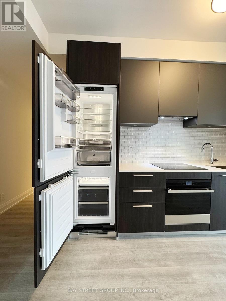 1011 - 65 Broadway Avenue, Toronto, Ontario M4P 1T9 - Photo 5 - C12577456