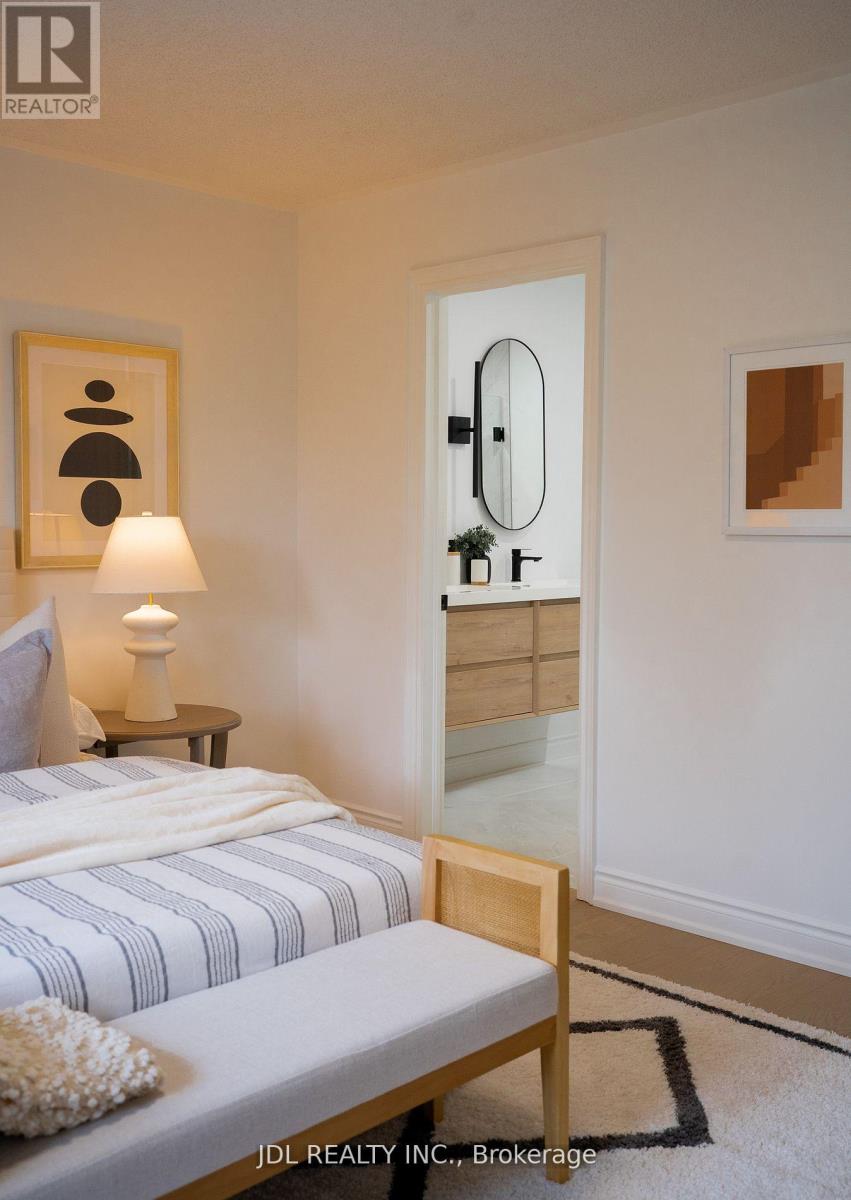 51 Routliffe Lane, Toronto, Ontario M2N 0A5 - Photo 28 - C12577468