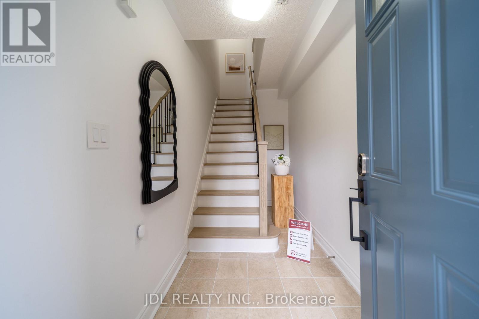 51 Routliffe Lane, Toronto, Ontario M2N 0A5 - Photo 36 - C12577468