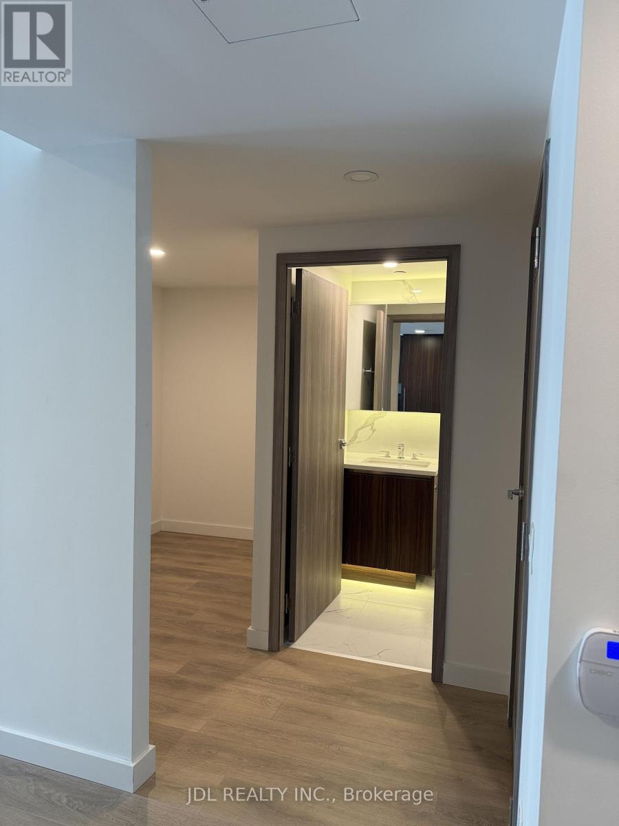 1 Concord Cityplace Way, Toronto, Ontario M5V 0X3 - Photo 9 - C12577478