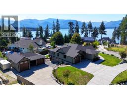 7375 Lakefront Dr Lake Cowichan