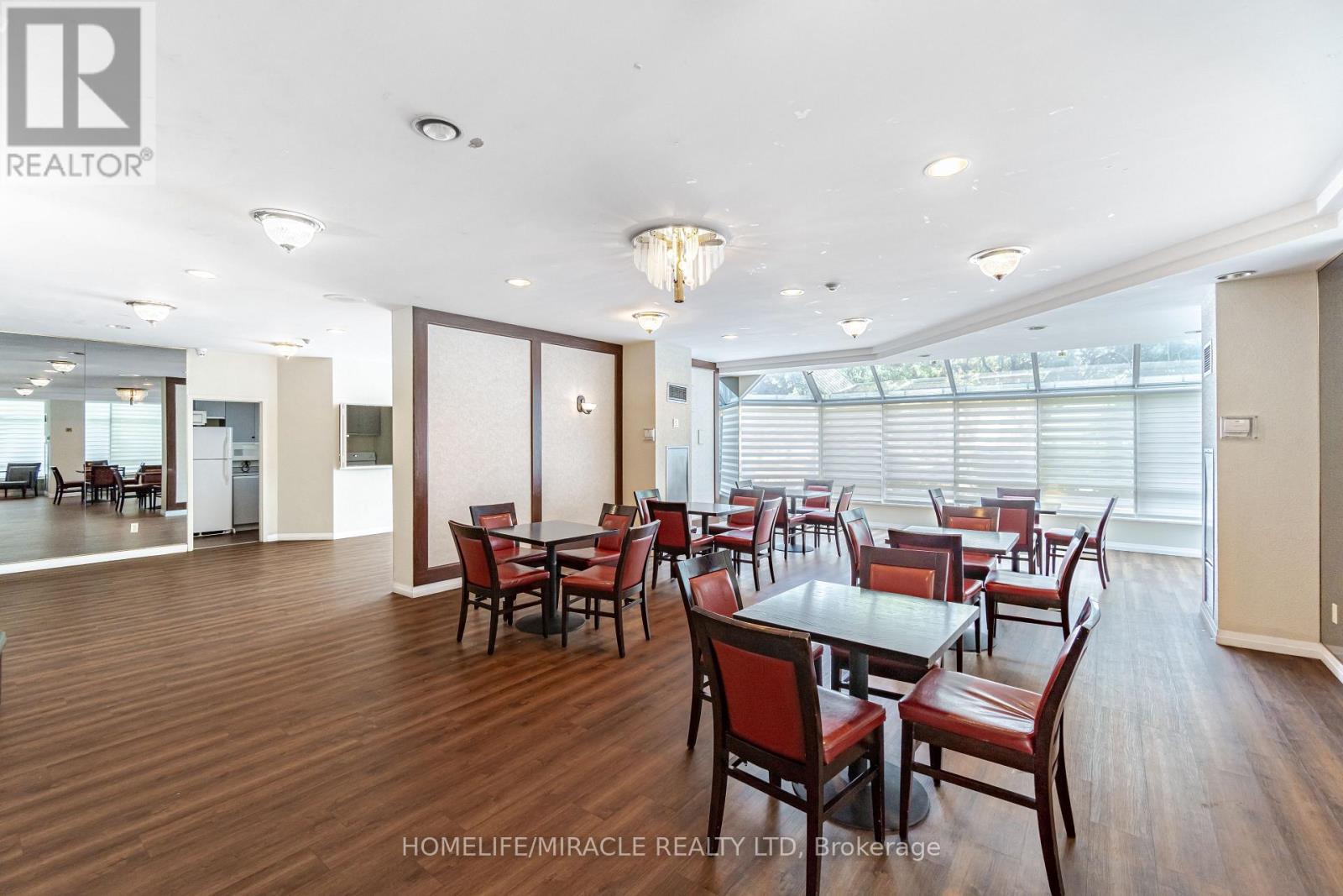 1705 - 26 Hanover Road, Brampton, Ontario  L6S 4T2 - Photo 37 - W12576920