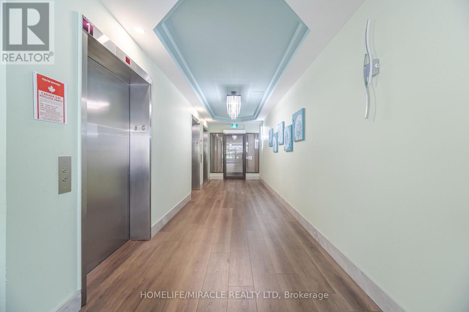 1705 - 26 Hanover Road, Brampton, Ontario  L6S 4T2 - Photo 6 - W12576920