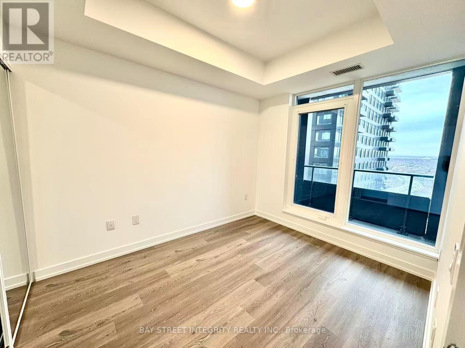 2302 - 395 Square One Drive, Mississauga, Ontario  L5B 0P6 - Photo 13 - W12577448