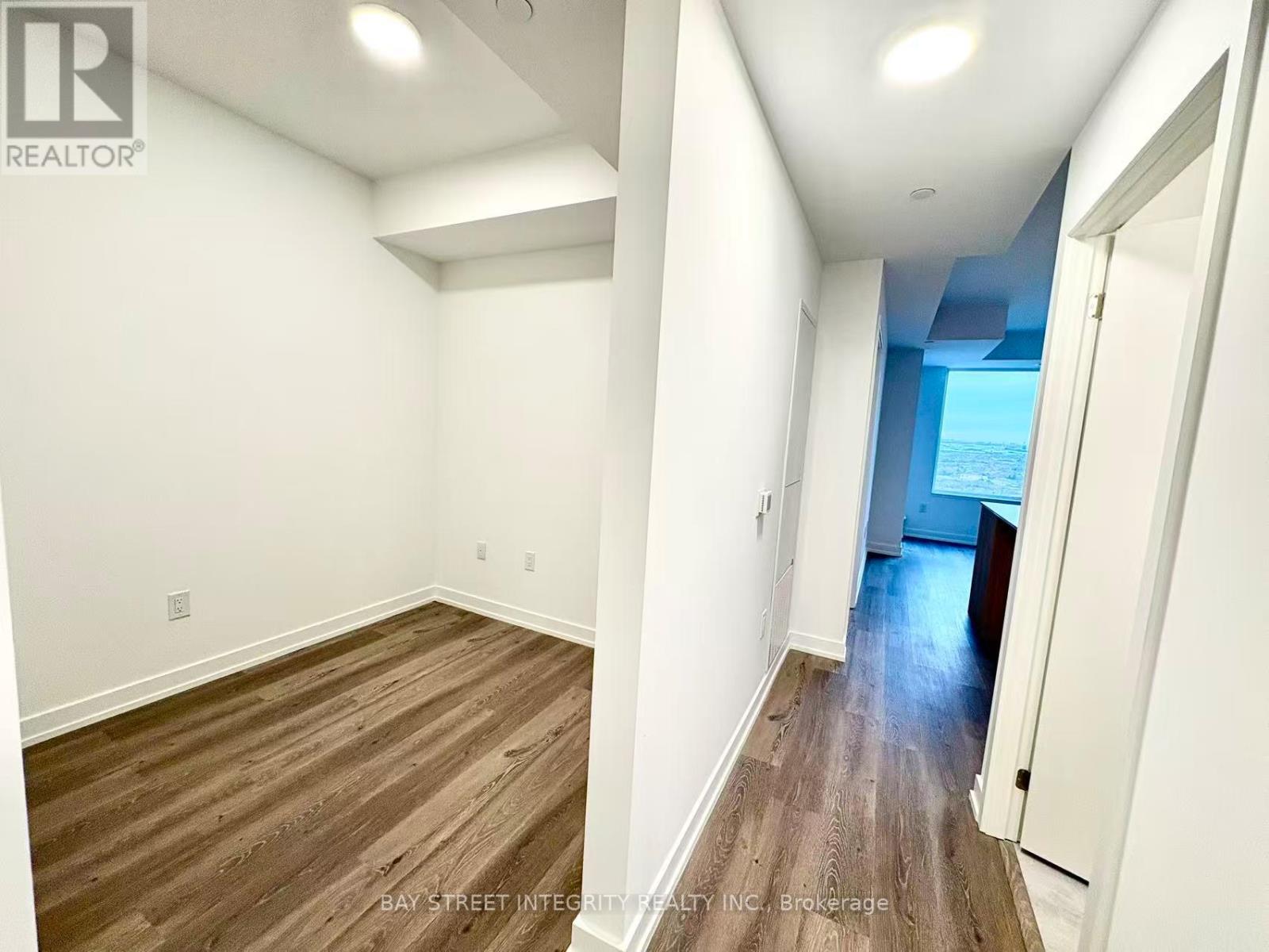 2302 - 395 Square One Drive, Mississauga, Ontario  L5B 0P6 - Photo 6 - W12577448