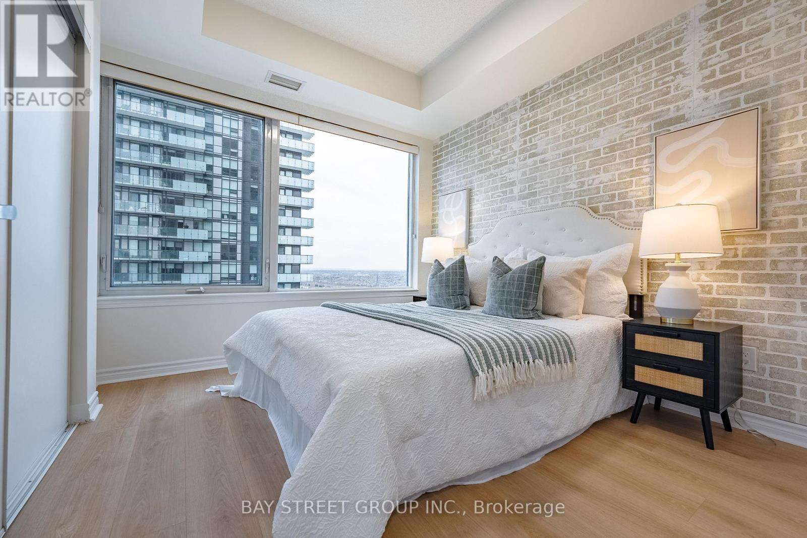 2308 - 385 Prince Of Wales Drive, Mississauga, Ontario L5B 0C6 - Photo 19 - W12577466