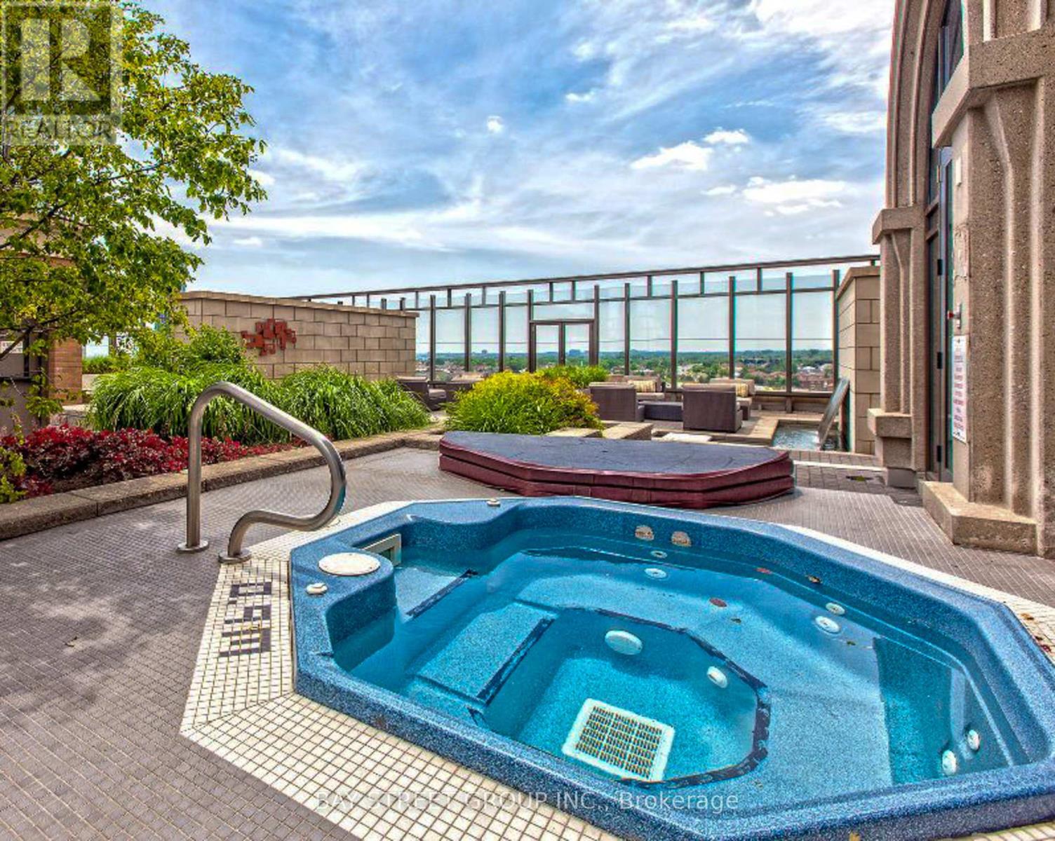 2308 - 385 Prince Of Wales Drive, Mississauga, Ontario L5B 0C6 - Photo 28 - W12577466