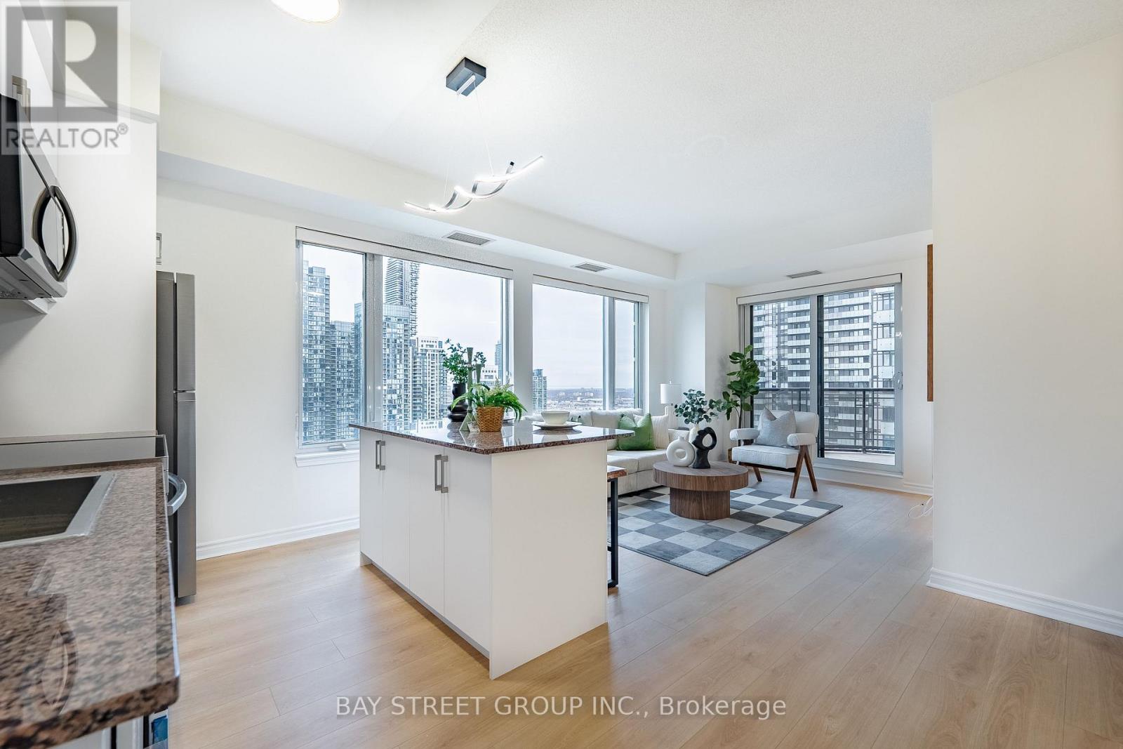 2308 - 385 Prince Of Wales Drive, Mississauga, Ontario L5B 0C6 - Photo 6 - W12577466