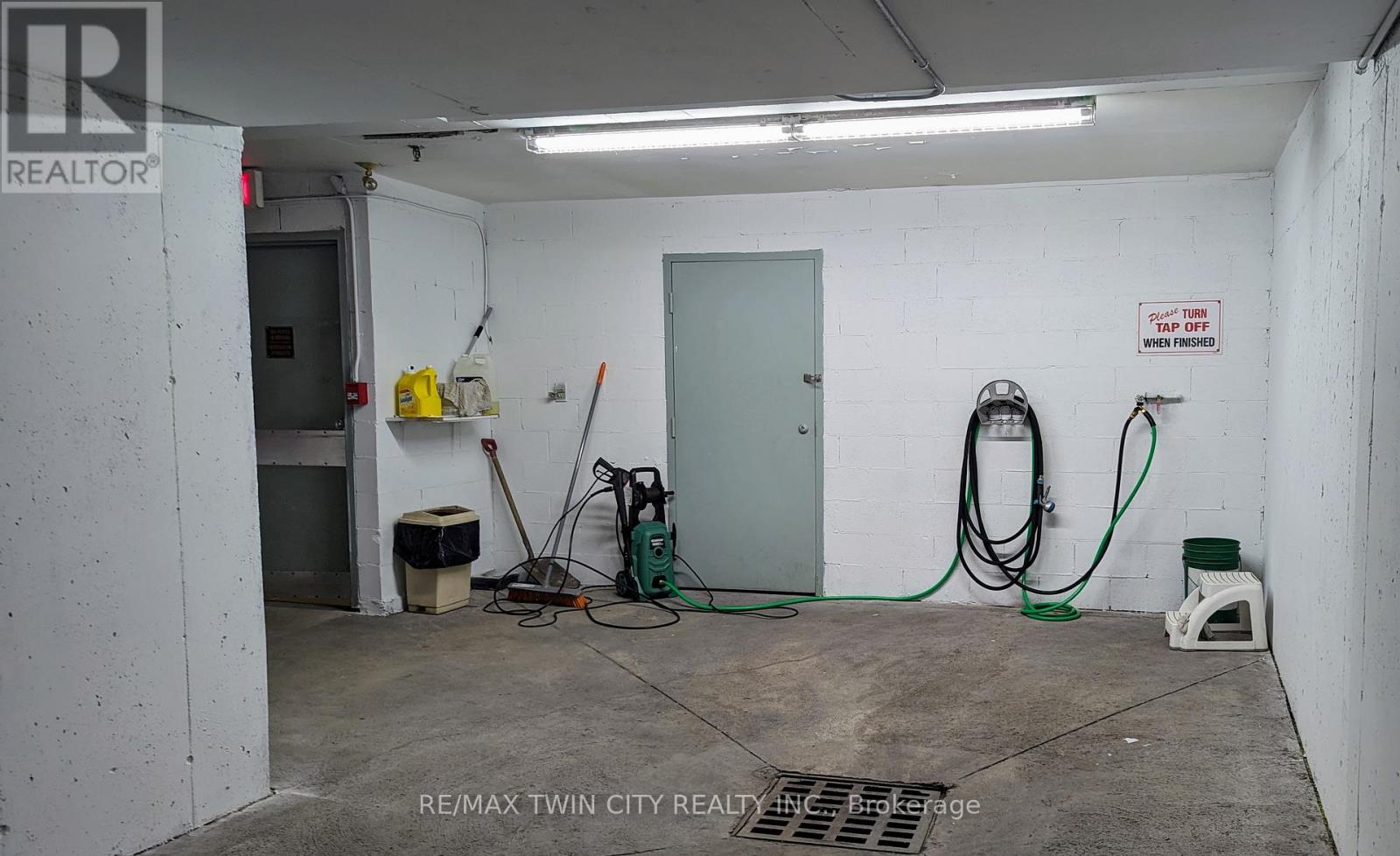 407 - 300 Keats Way, Waterloo, Ontario N2L 6E6 - Photo 44 - X12577472