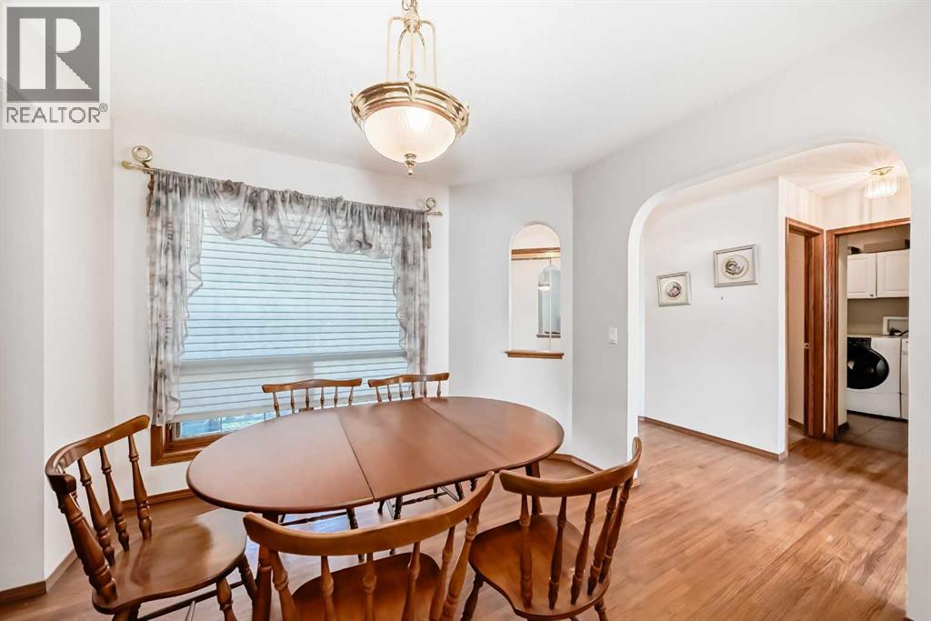 42 Sierra Nevada Green Sw, Calgary, Alberta  T3H 3R1 - Photo 19 - A2232235