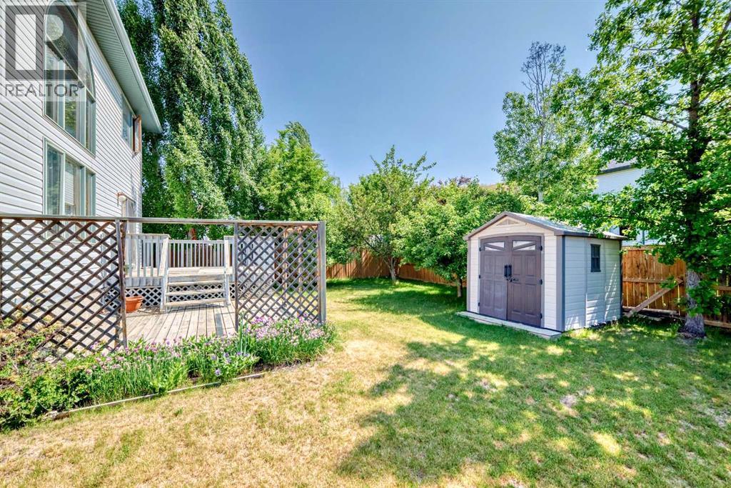 42 Sierra Nevada Green Sw, Calgary, Alberta  T3H 3R1 - Photo 48 - A2232235