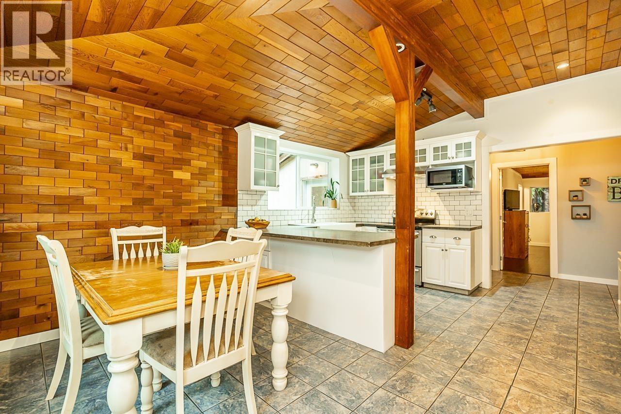 25745 Lougheed Highway, Maple Ridge, British Columbia  V2W 1M3 - Photo 22 - R3069796