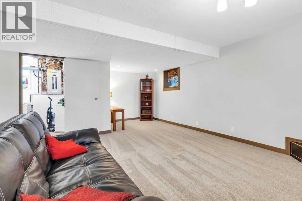 16 Rundleson Way Ne, Calgary, Alberta  T1Y 3N6 - Photo 28 - A2251372