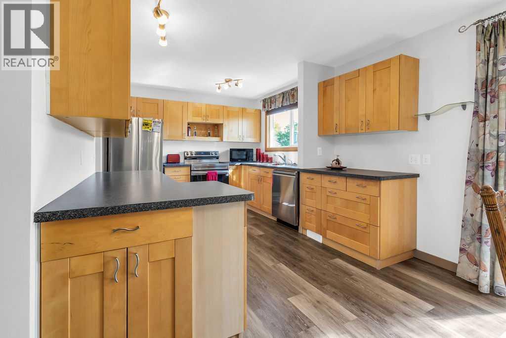 16 Rundleson Way Ne, Calgary, Alberta  T1Y 3N6 - Photo 11 - A2251372