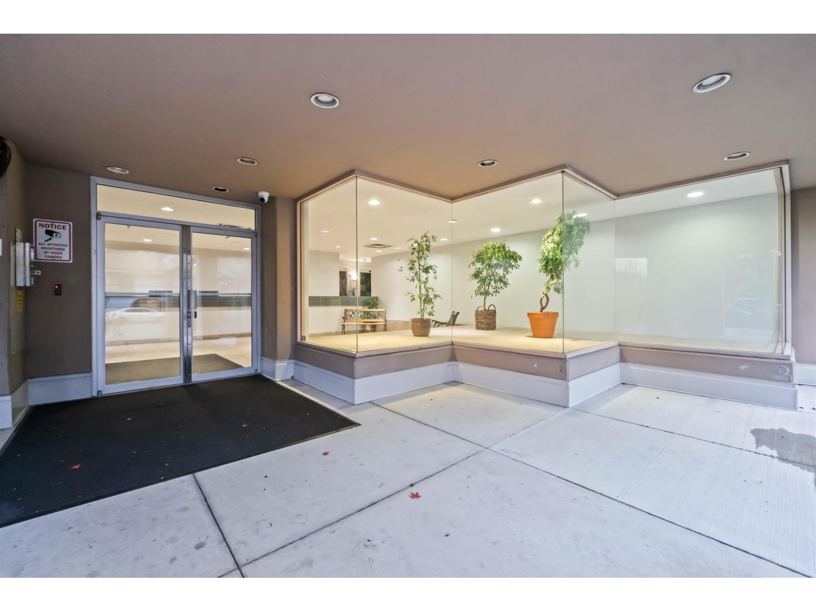 701 14881 103a Avenue, Surrey, British Columbia  V3R 0M5 - Photo 35 - R3070228