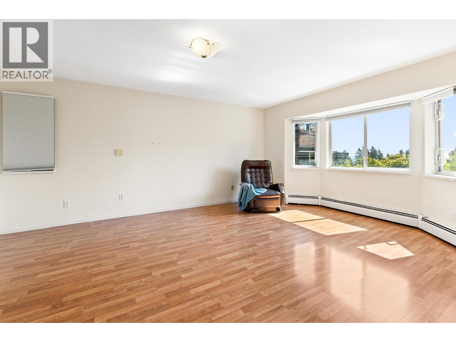 5843 Carson Street, Burnaby, British Columbia V5J 2Z7 - Photo 21 - R3070197