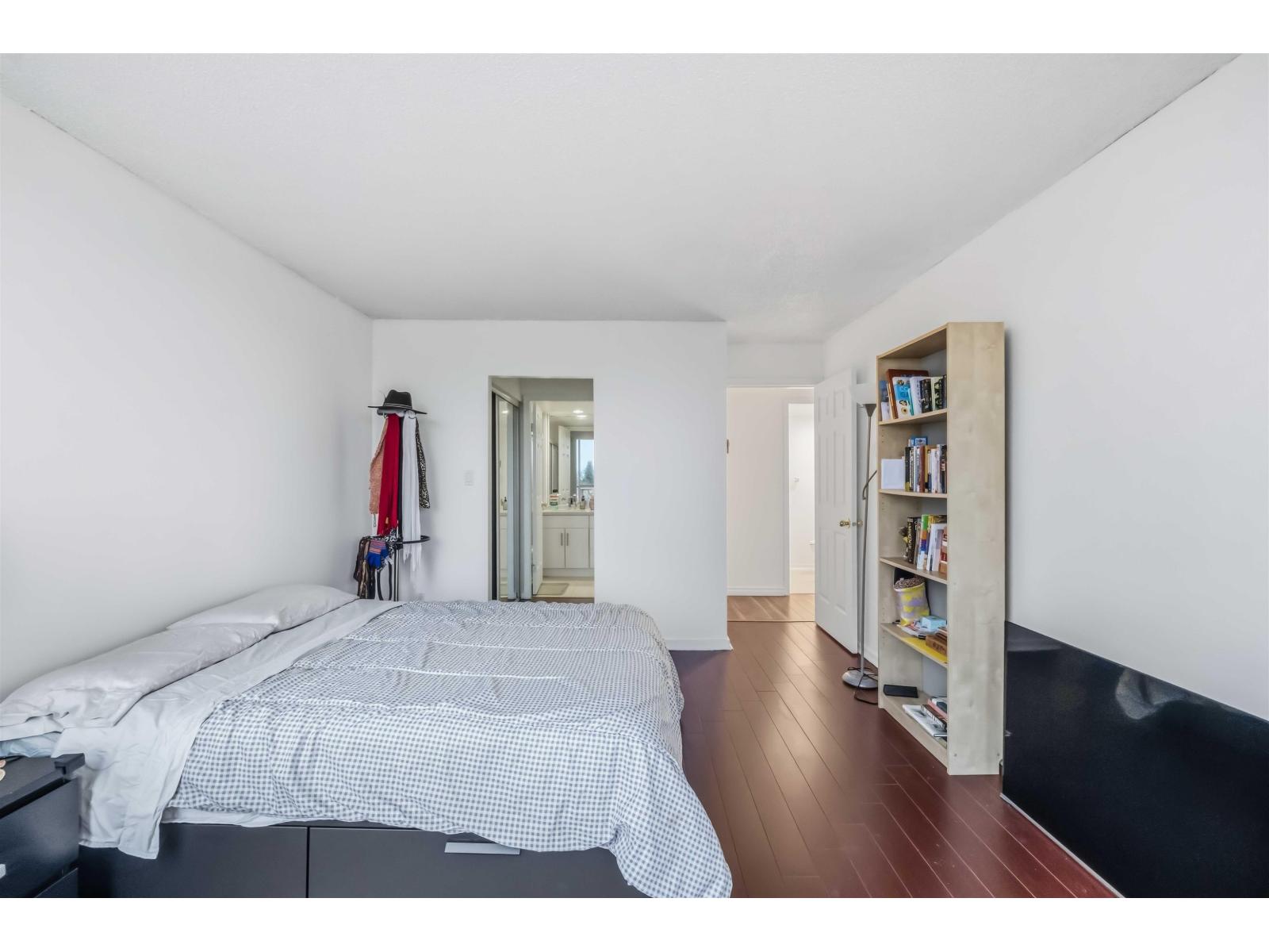 701 14881 103a Avenue, Surrey, British Columbia  V3R 0M5 - Photo 13 - R3070228