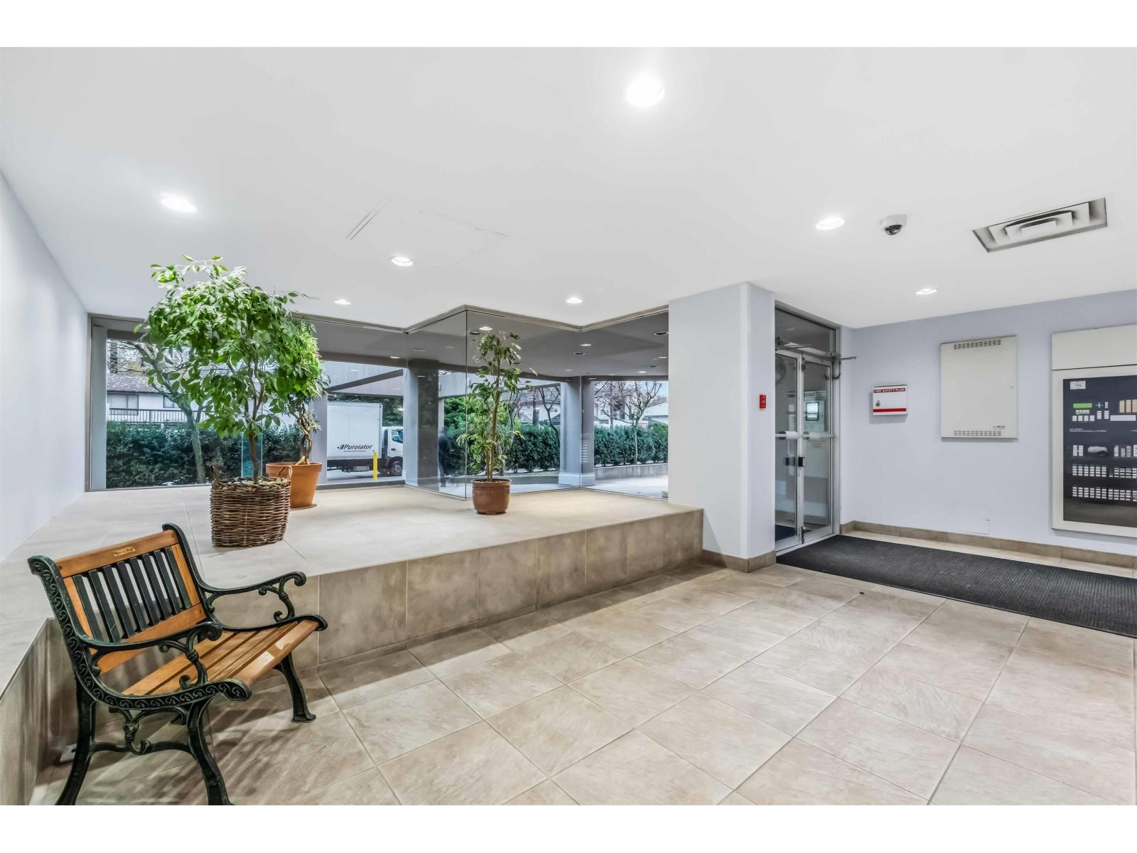 701 14881 103a Avenue, Surrey, British Columbia  V3R 0M5 - Photo 36 - R3070228