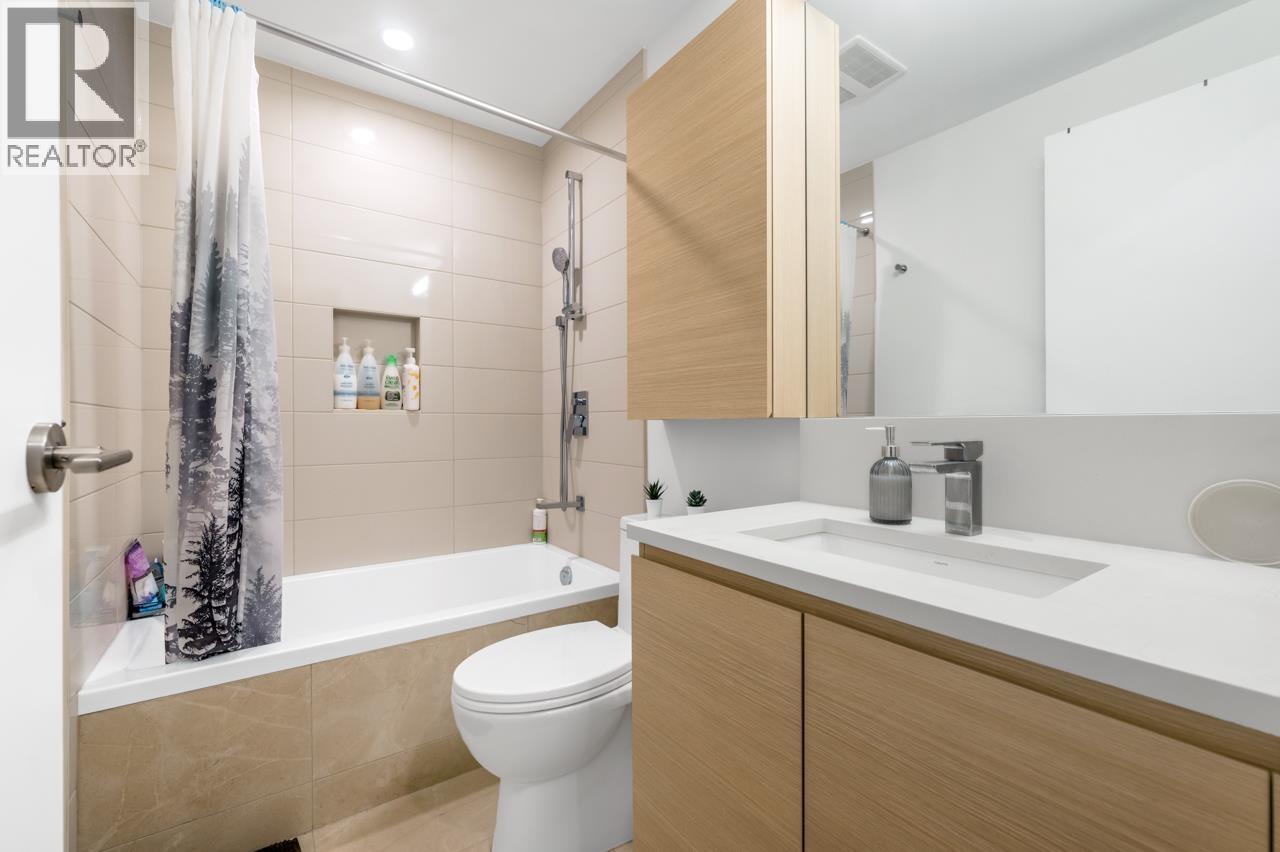 912 2108 Gilmore Avenue, Burnaby, British Columbia  V5C 0N8 - Photo 11 - R3070162