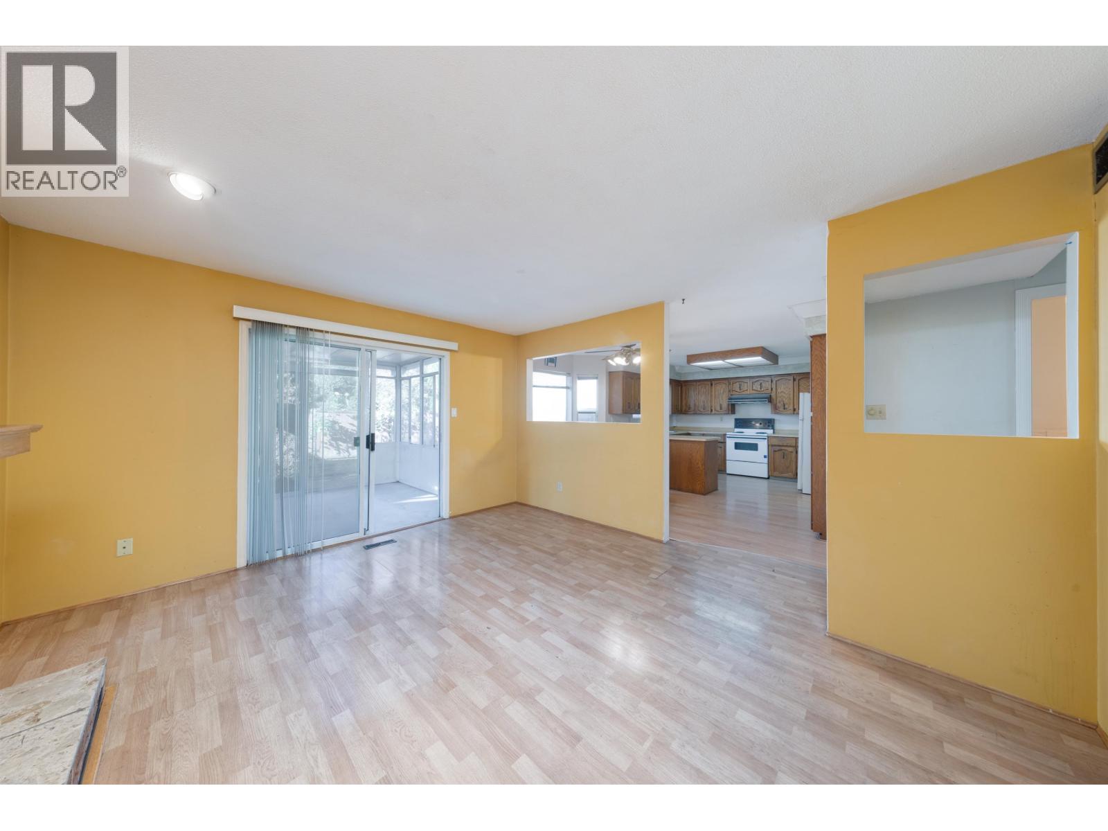 8691 Doulton Place, Richmond, British Columbia  V7C 5A3 - Photo 21 - R3059329