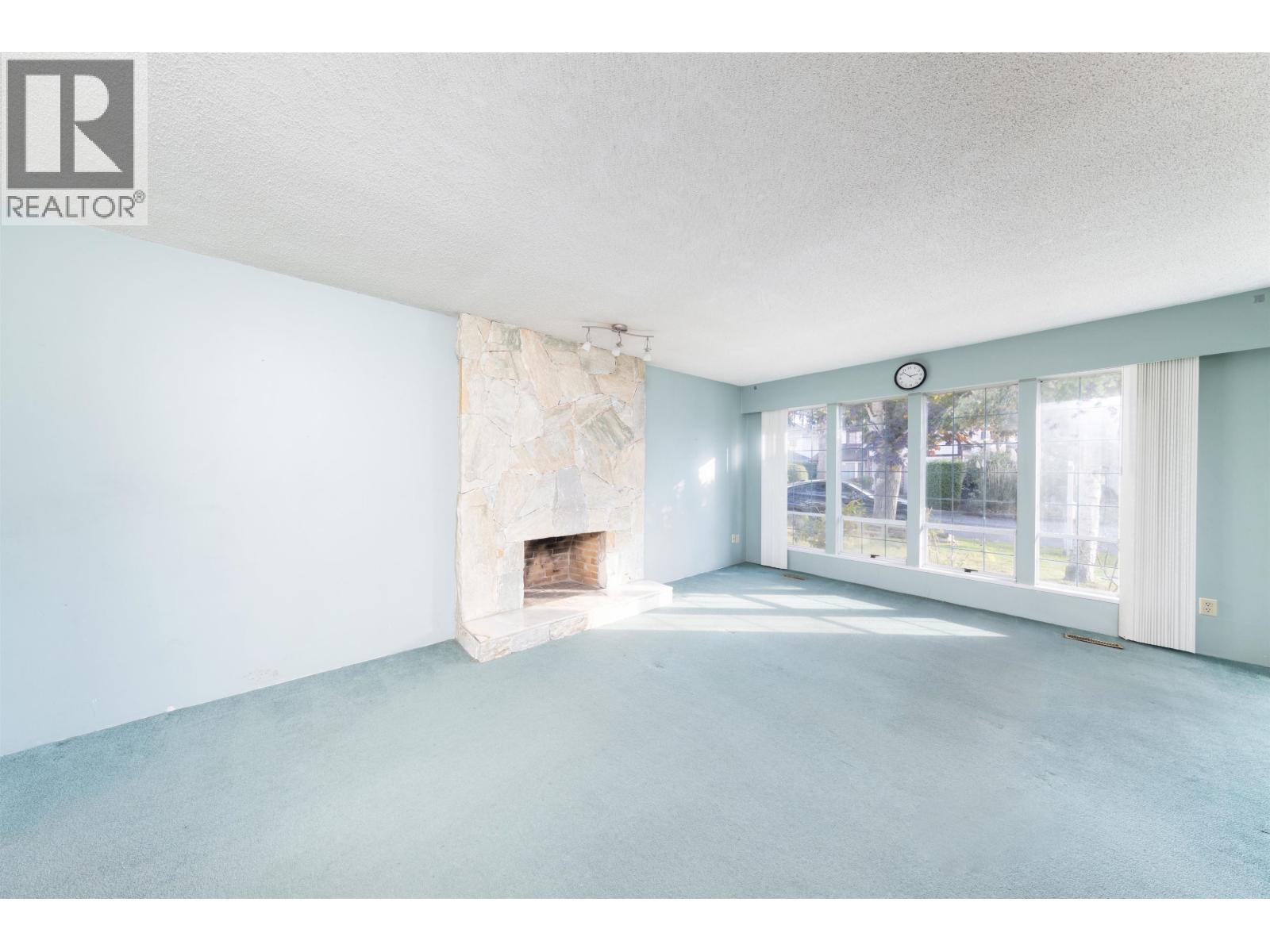 8691 Doulton Place, Richmond, British Columbia  V7C 5A3 - Photo 16 - R3059329