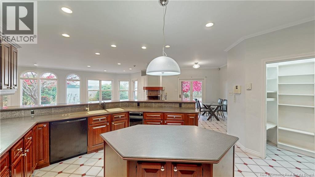 39 Elizabeth Parkway, Rothesay, New Brunswick  E2H 1E8 - Photo 21 - NB128710